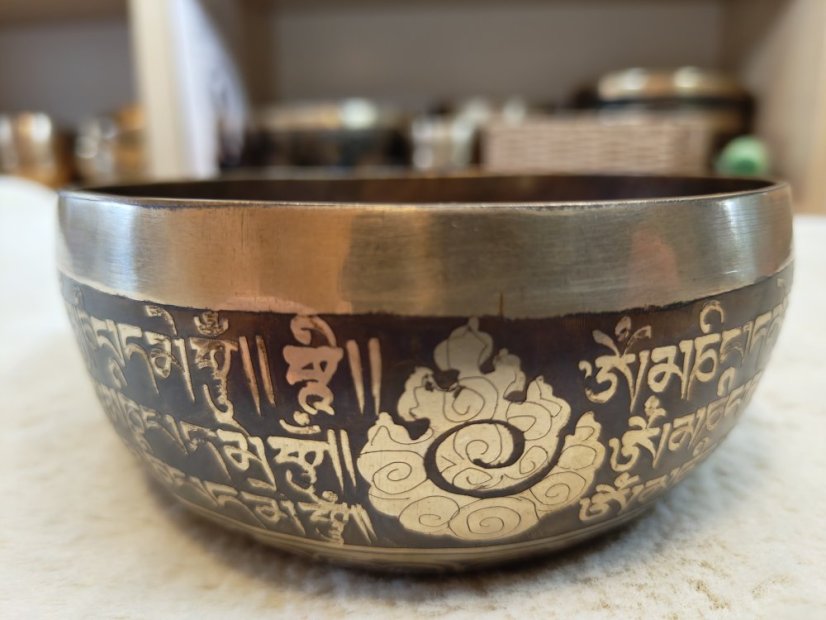 Zdobená tibetská mísa B3 14cm