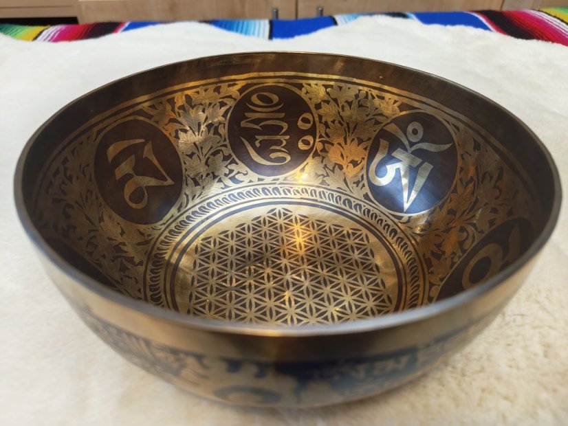 Zdobená tibetská mísa B2 21cm