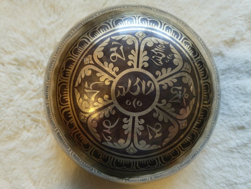 Zdobená tibetská mísa B2 21cm