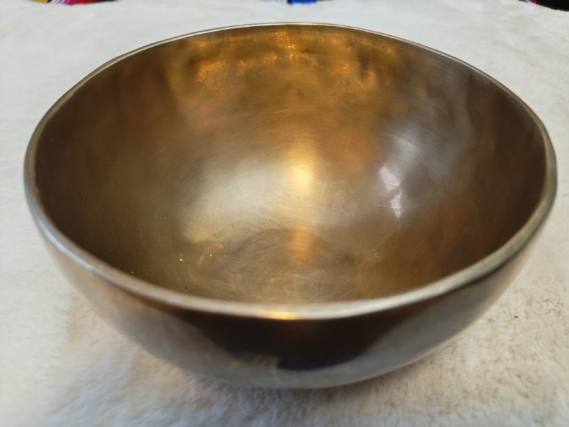 Matná tibetská mísa B3 18,5cm