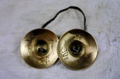 Tingša tibetské činelky s budhistickými symboly 6cm