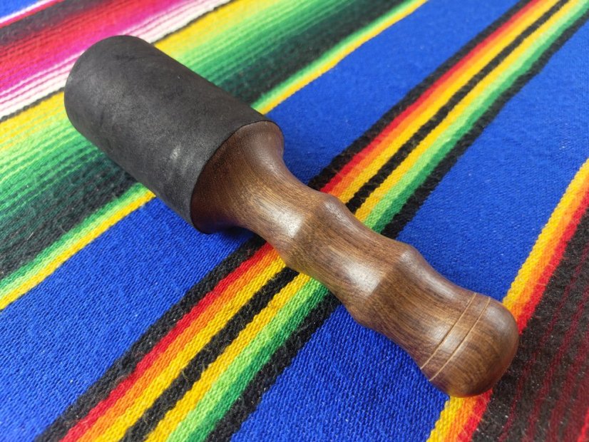 Třecí palička velká