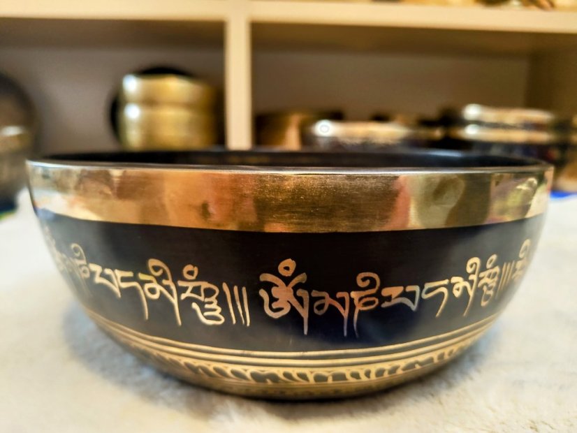 Zdobená tibetská mísa C#3 24,5cm