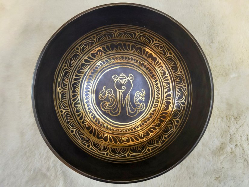 Zdobená tibetská mísa C#3 24,5cm